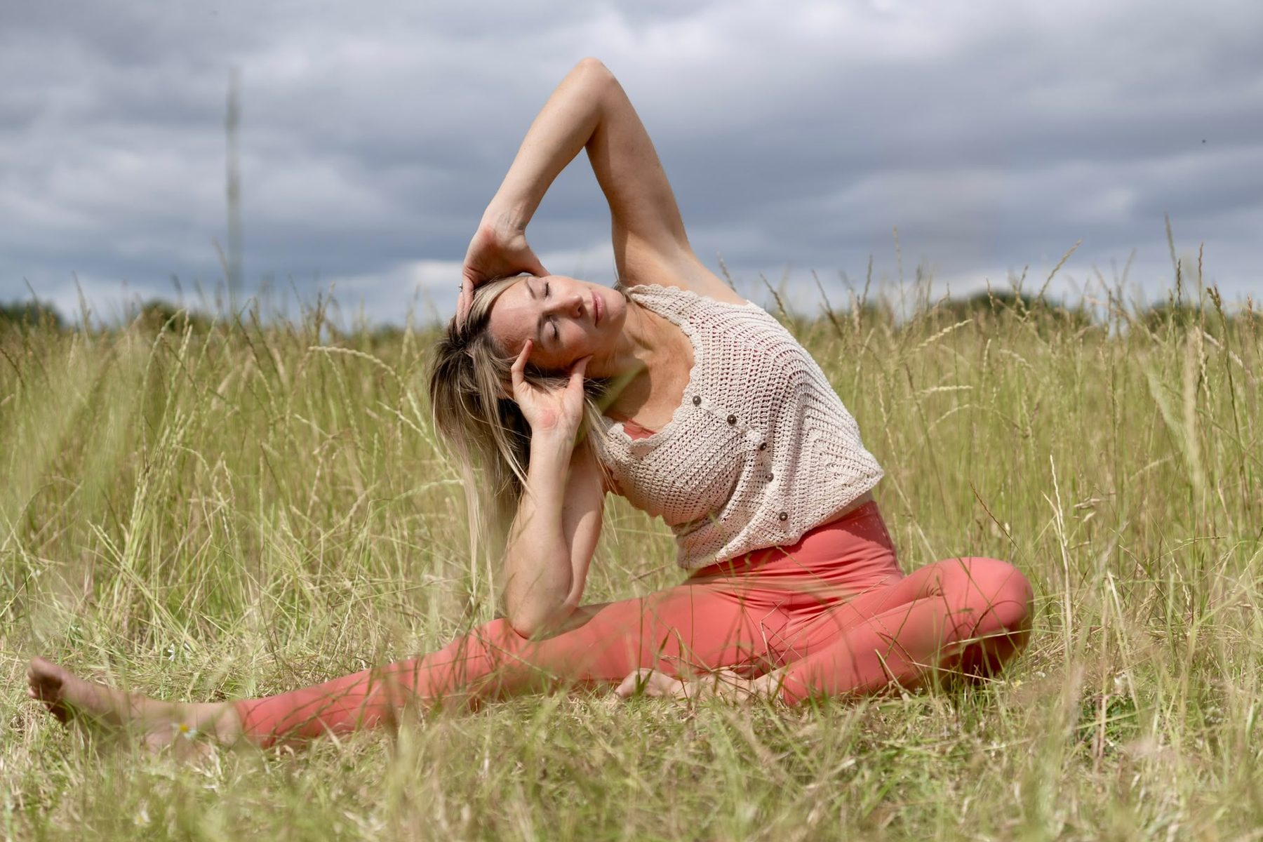 Zoe, Yoga Specialist